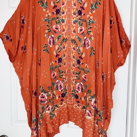 Boho KIMONO in Rust Floral - Picture 2 of 11